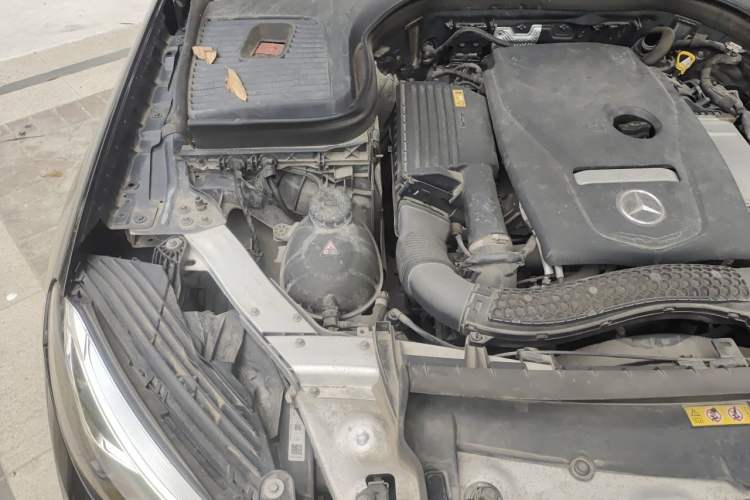 Used Mercedes-Benz GLC 2018 GLC 200 4MATIC Engine Bay Right