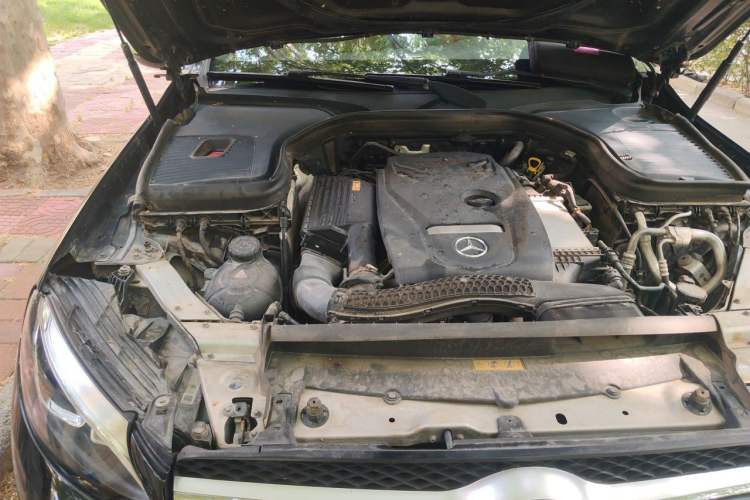 Used Mercedes-Benz GLC 2018 GLC 200 4MATIC Engine Bay Right
