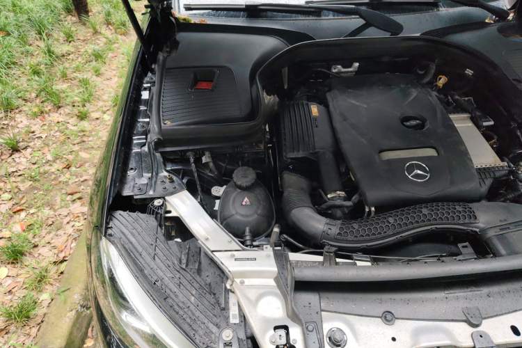 Used Mercedes-Benz GLC 2018 Facelift GLC 200 4MATIC Engine Bay Right