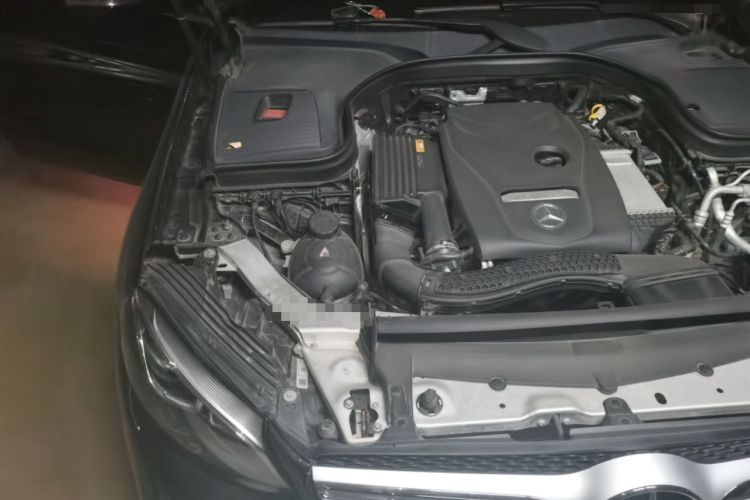 Used Mercedes-Benz GLC 2018 Facelifted GLC 260 4MATIC Dynamic Edition Engine Bay Right