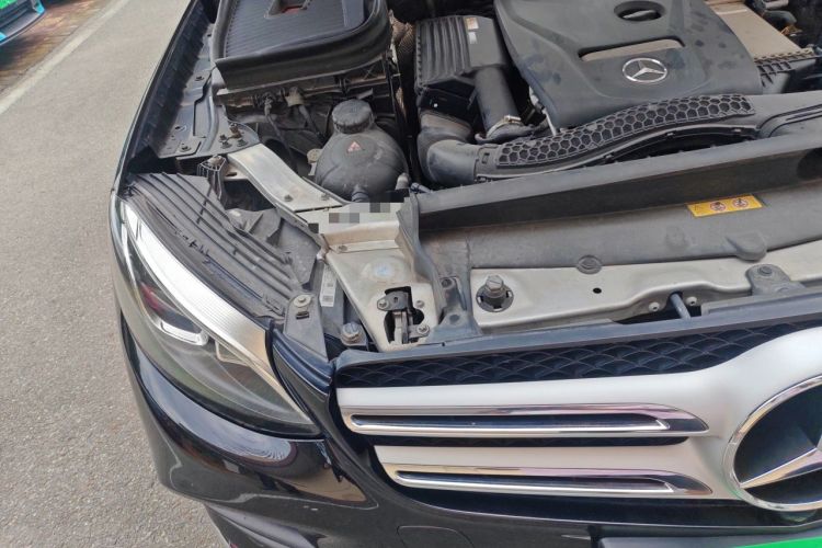 Used Mercedes-Benz GLC 2018 Facelift GLC 260 4MATIC Luxury Edition Engine Bay Right