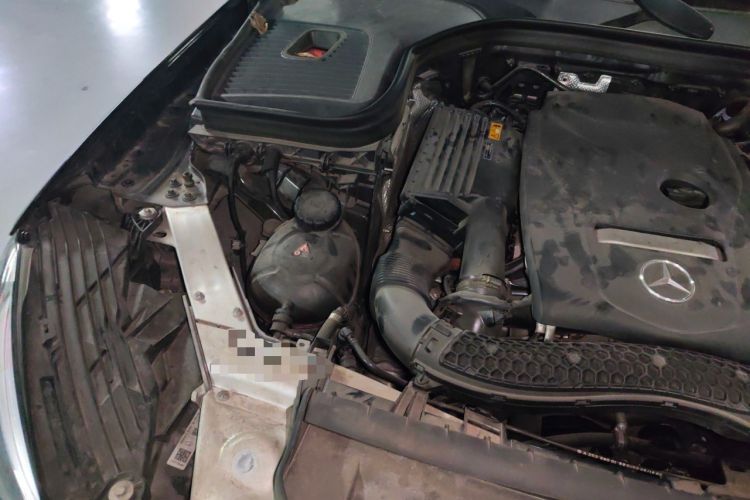 Used Mercedes-Benz GLC 2018 Facelift GLC 260 4MATIC Luxury Edition Engine Bay Right