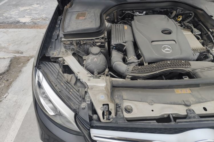 Used Mercedes-Benz GLC 2018 GLC 300 4MATIC Sport Edition Engine Bay Right