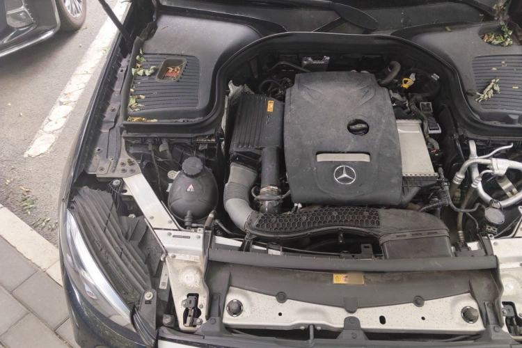 Used Mercedes-Benz GLC 2018 Facelift GLC 260 4MATIC Luxury Edition Engine Bay Right