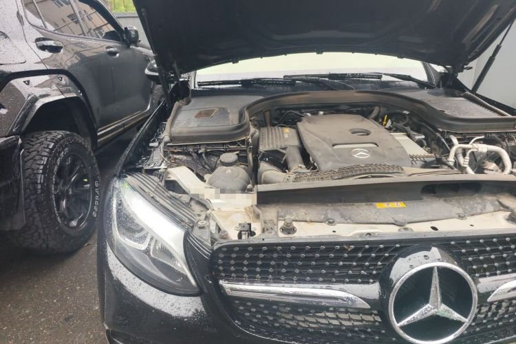 Used Mercedes-Benz GLC 2018 Facelifted GLC 260 4MATIC Dynamic Edition Engine Bay Right