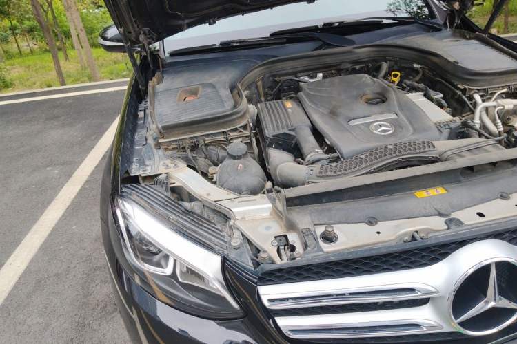 Used Mercedes-Benz GLC 2018 Facelift GLC 200 4MATIC Engine Bay Right