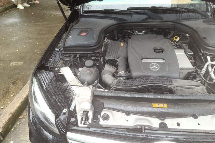 Used Mercedes-Benz GLC 2018 Facelifted GLC 260 4MATIC Dynamic Edition Engine Bay Right