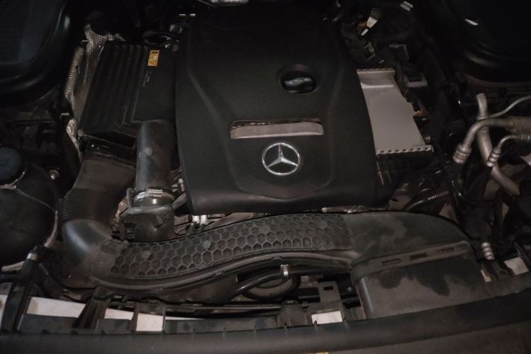 Used Mercedes-Benz GLC 2018 GLC 260 4MATIC Dynamic Edition Engine Bay