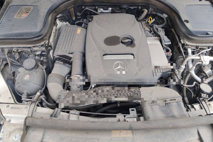 Used Mercedes-Benz GLC 2018 GLC 260 4MATIC Dynamic Edition Engine Bay