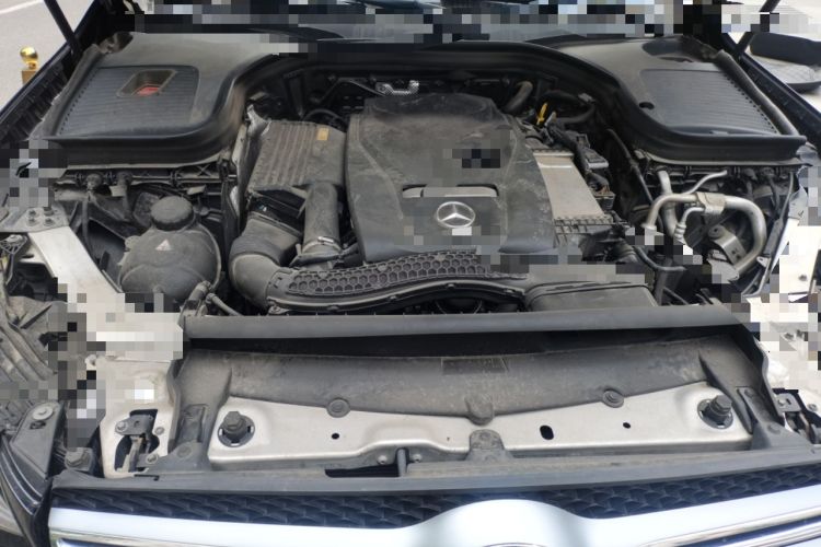 Used Mercedes-Benz GLC 2018 GLC 260 4MATIC Dynamic Edition Engine Bay