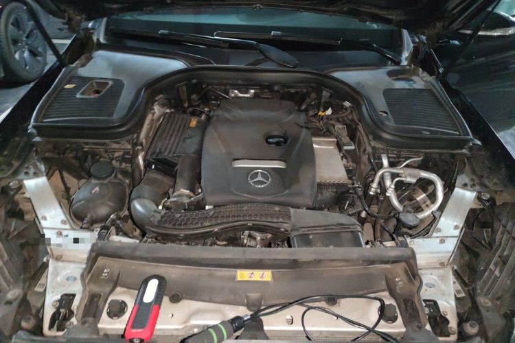 Used Mercedes-Benz GLC 2018 Refreshed GLC 300 4MATIC Dynamic Edition Engine Bay