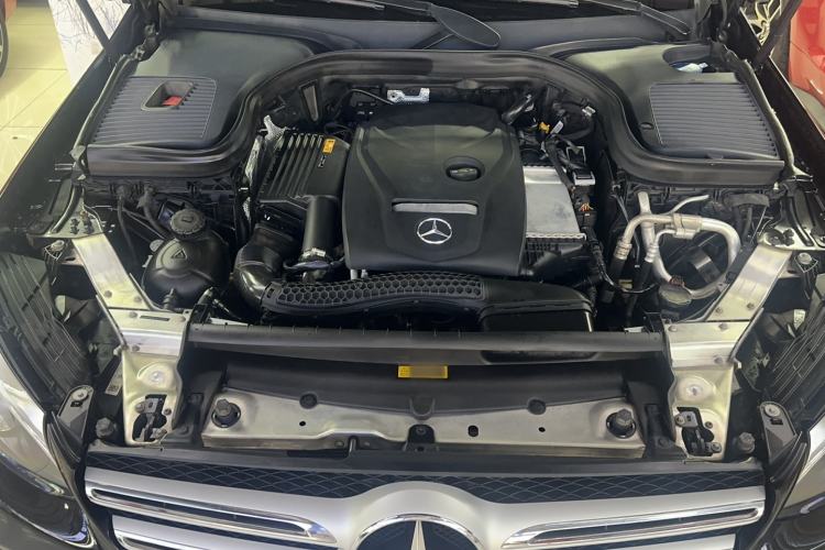 Used Mercedes-Benz GLC 2018 Refreshed GLC 300 4MATIC Dynamic Edition Engine Bay