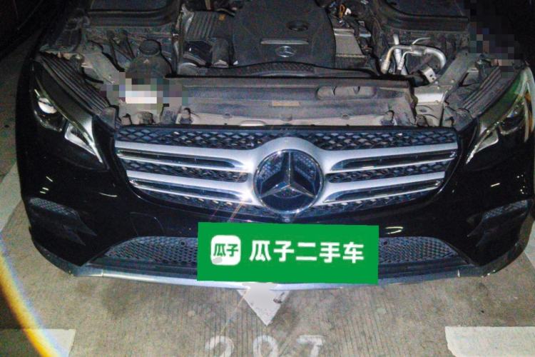 Used Mercedes-Benz GLC 2018 GLC 260 4MATIC Luxury Model Engine Bay