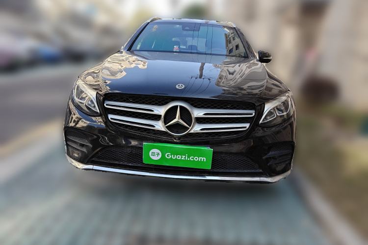 Used Mercedes-Benz GLC 2018 GLC 260 4MATIC Luxury Model Exterior 1