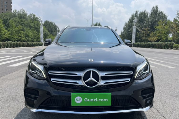 Used Mercedes-Benz GLC 2018 Facelifted GLC 260 4MATIC Dynamic Edition Exterior 1
