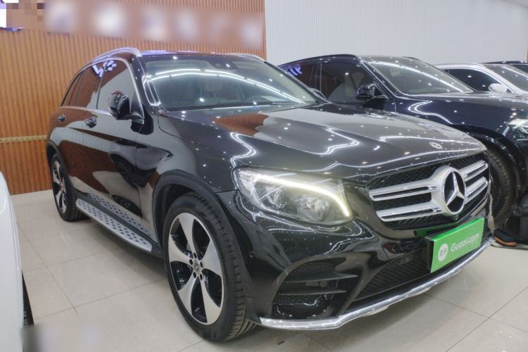 Used Mercedes-Benz GLC 2018 GLC 300 4MATIC Sport Edition Exterior 2
