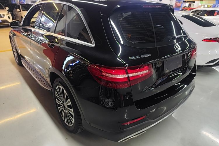 Used Mercedes-Benz GLC 2018 GLC 260 4MATIC Dynamic Edition Exterior 2