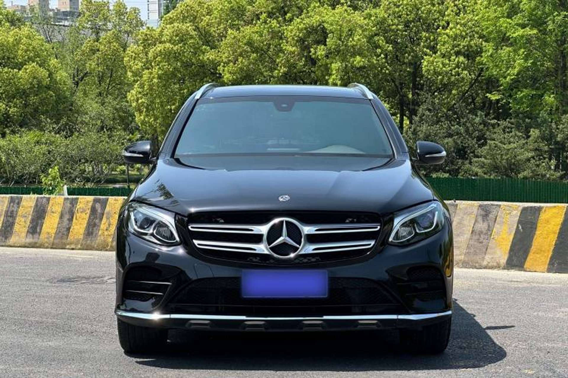 Used Mercedes-Benz GLC 2018 GLC 260 4MATIC Dynamic Edition Exterior 2