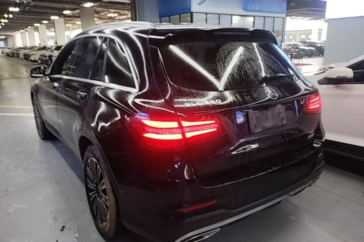 Used Mercedes-Benz GLC 2018 Facelifted GLC 260 4MATIC Dynamic Edition Exterior 2