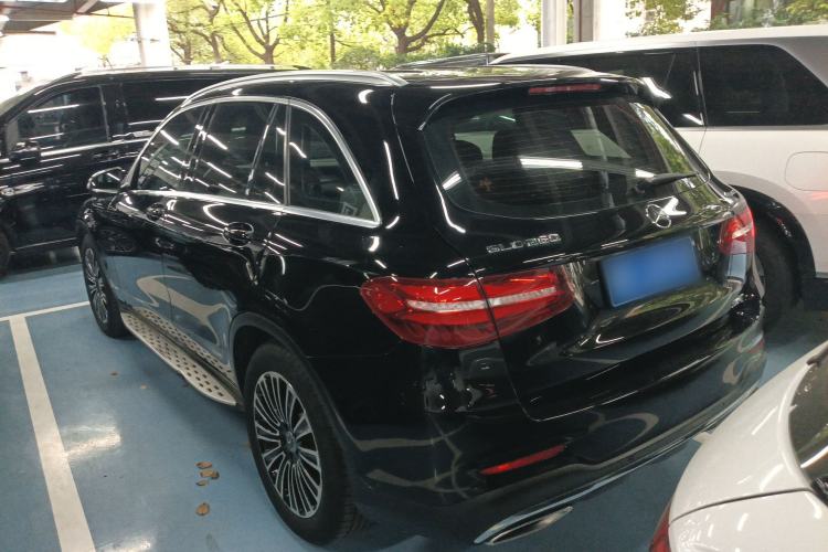 Used Mercedes-Benz GLC 2018 GLC 260 4MATIC Dynamic Edition Exterior 2