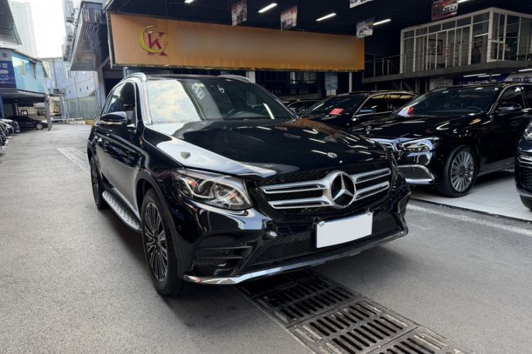 Used Mercedes-Benz GLC 2018 GLC 260 4MATIC Dynamic Edition Exterior 3
