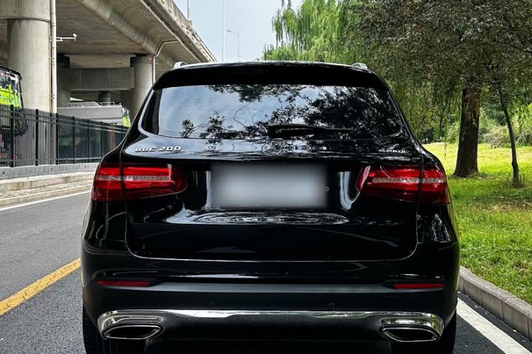 Used Mercedes-Benz GLC 2018 GLC 200 4MATIC Exterior 3