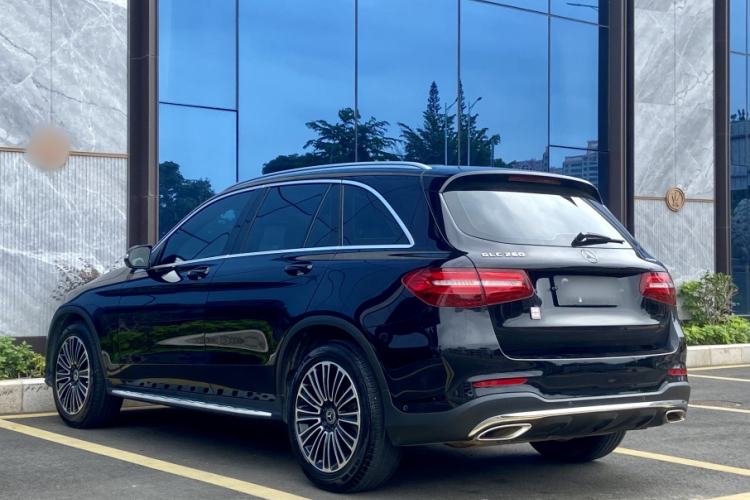 Used Mercedes-Benz GLC 2018 GLC 260 4MATIC Dynamic Edition Exterior 5