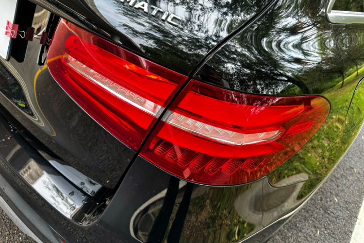 Used Mercedes-Benz GLC 2018 GLC 200 4MATIC Exterior 5