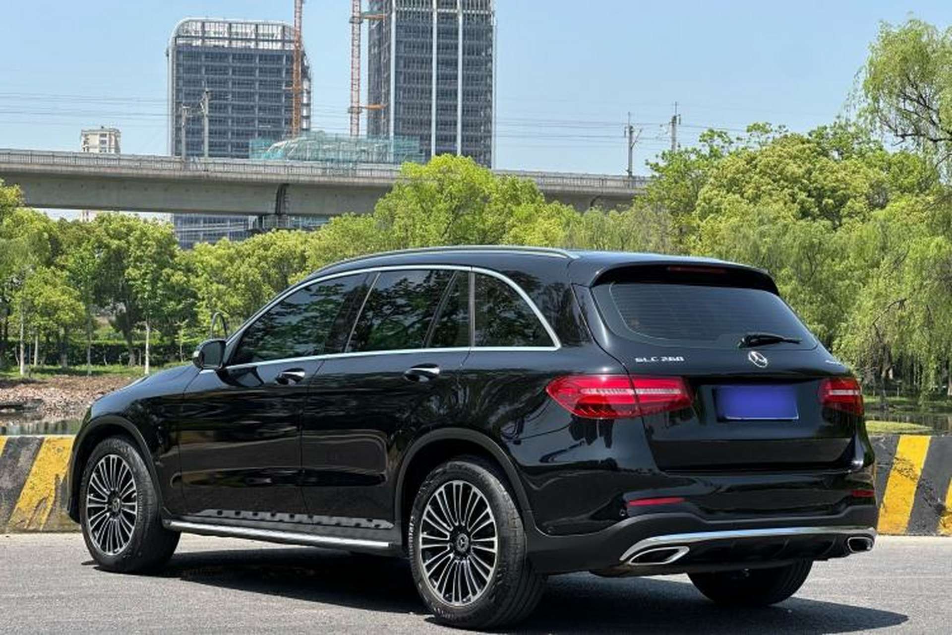 Used Mercedes-Benz GLC 2018 GLC 260 4MATIC Dynamic Edition Exterior 6