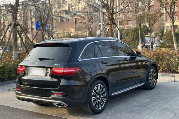Used Mercedes-Benz GLC 2018 Facelifted GLC 260 4MATIC Dynamic Edition Exterior 6