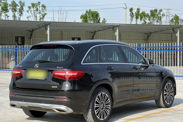 Used Mercedes-Benz GLC 2018 Facelift GLC 200 4MATIC Exterior 7