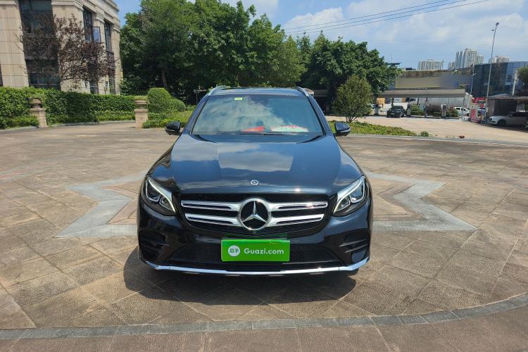 Used Mercedes-Benz GLC 2018 Facelift GLC 260 4MATIC Luxury Edition Exterior 9