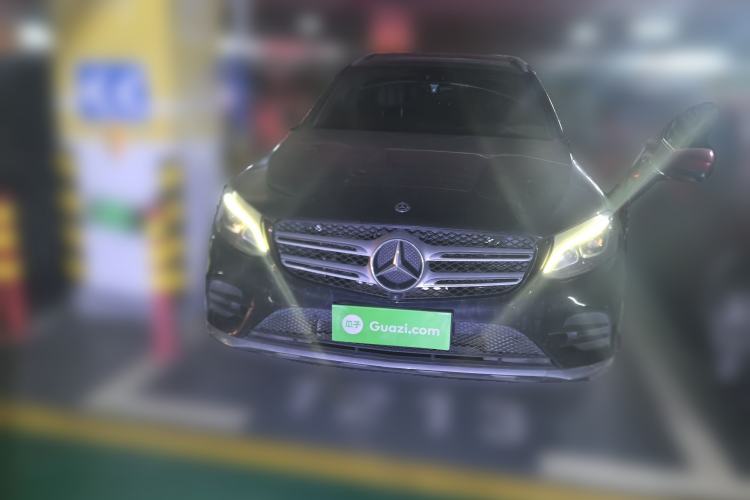 Used Mercedes-Benz GLC 2018 GLC 260 4MATIC Luxury Model Front