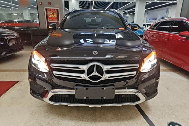 Used Mercedes-Benz GLC 2018 Facelift GLC 200 4MATIC Front