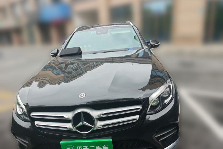 Used Mercedes-Benz GLC 2018 Refreshed GLC 300 4MATIC Dynamic Edition Front