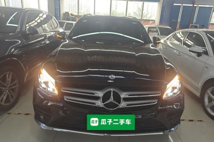 Used Mercedes-Benz GLC 2018 Refreshed GLC 300 4MATIC Dynamic Edition Front