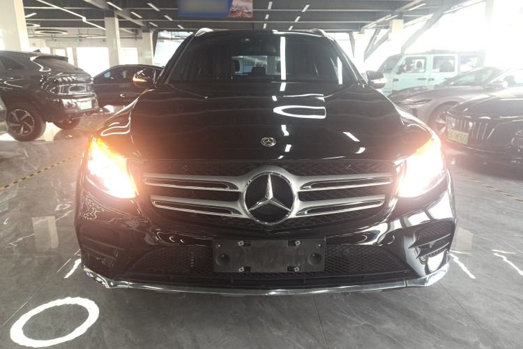 Used Mercedes-Benz GLC 2018 Facelifted GLC 260 4MATIC Dynamic Edition Front