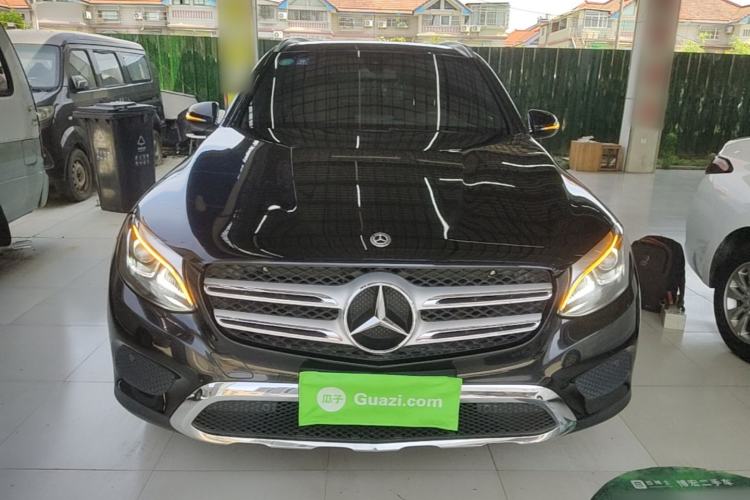 Used Mercedes-Benz GLC 2018 Facelift GLC 200 4MATIC Front