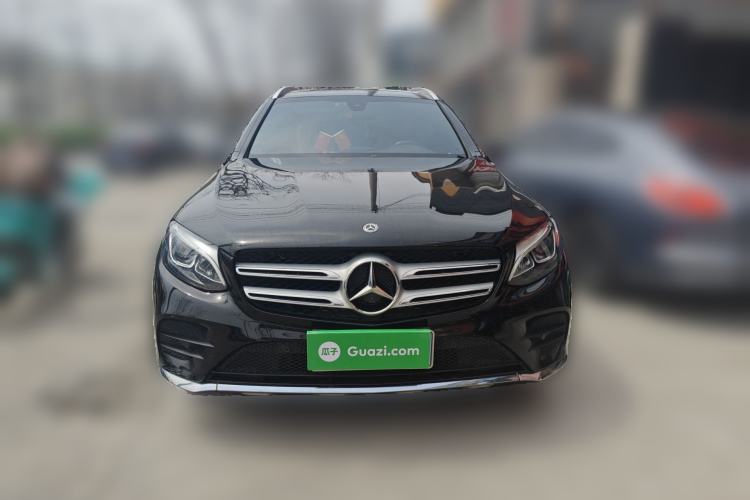 Used Mercedes-Benz GLC 2018 GLC 260 4MATIC Luxury Model Front