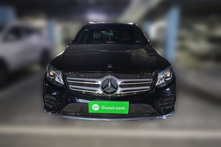 Used Mercedes-Benz GLC 2018 GLC 260 4MATIC Luxury Model Front