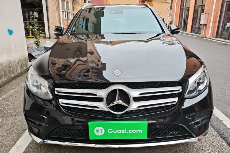 Used Mercedes-Benz GLC 2018 Refreshed GLC 300 4MATIC Dynamic Edition Front