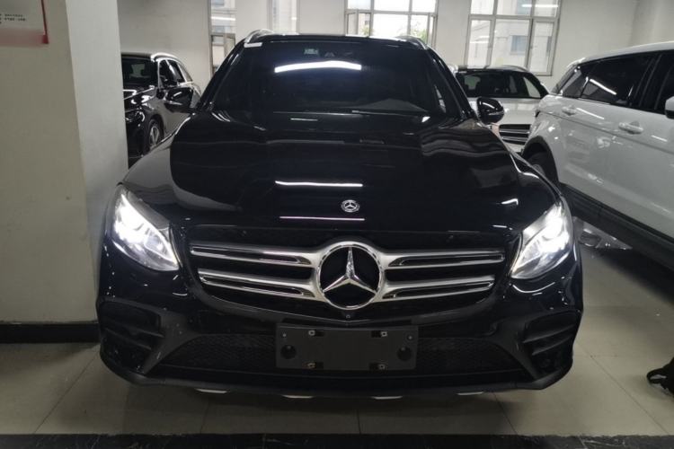 Used Mercedes-Benz GLC 2018 Facelift GLC 260 4MATIC Luxury Edition Front