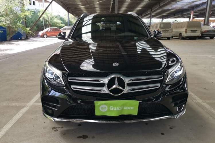 Used Mercedes-Benz GLC 2018 Facelifted GLC 260 4MATIC Dynamic Edition Front