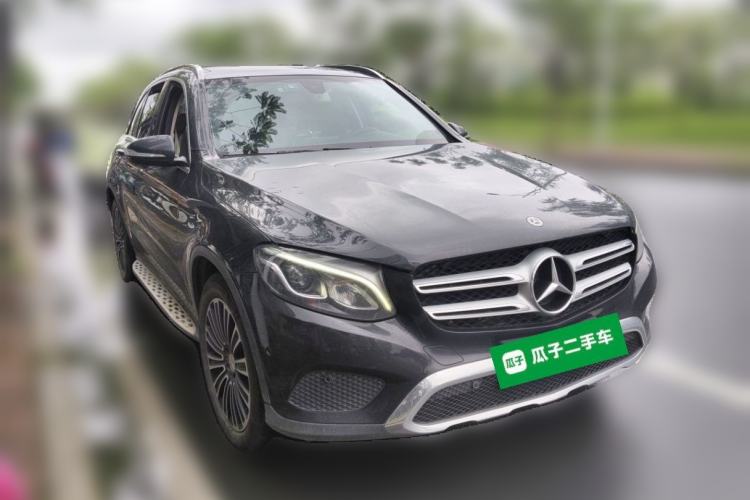 Used Mercedes-Benz GLC 2018 GLC 200 4MATIC Front Right 45 Deg