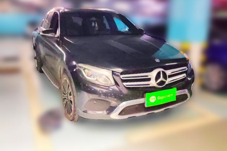 Used Mercedes-Benz GLC 2018 GLC 200 4MATIC Front Right 45 Deg