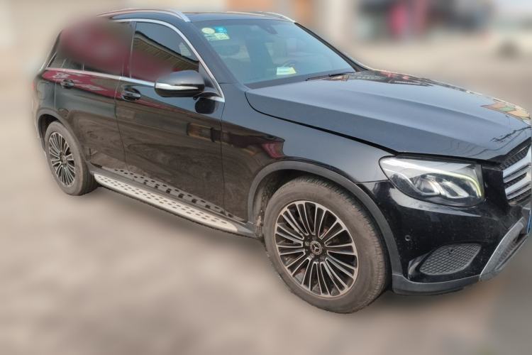 Used Mercedes-Benz GLC 2018 GLC 200 4MATIC Front Right 45 Deg