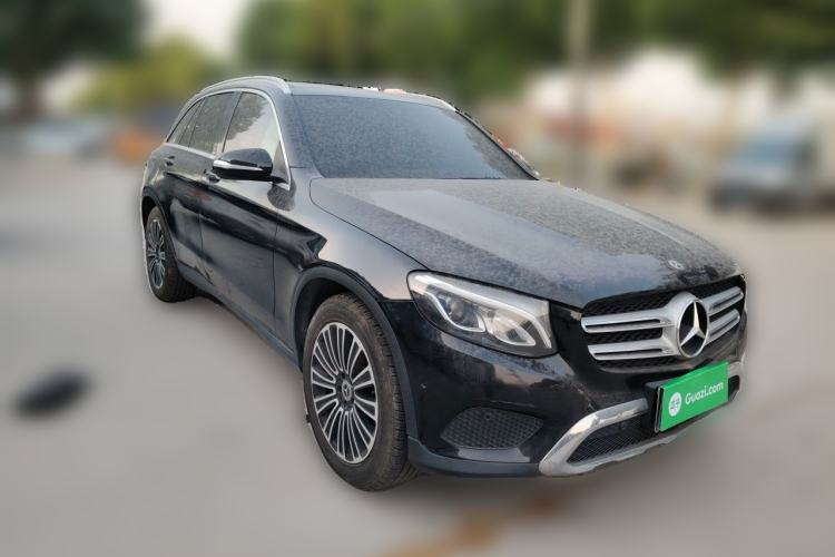 Used Mercedes-Benz GLC 2018 GLC 200 4MATIC Front Right 45 Deg