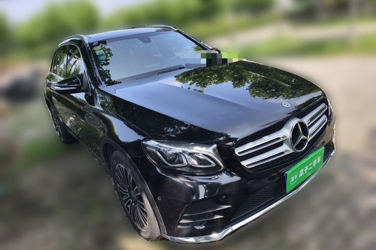 Used Mercedes-Benz GLC 2018 GLC 260 4MATIC Dynamic Edition Front Right 45 Deg
