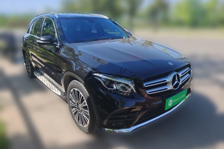 Used Mercedes-Benz GLC 2018 GLC 260 4MATIC Dynamic Edition Front Right 45 Deg