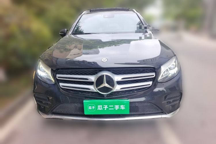 Used Mercedes-Benz GLC 2018 Facelift GLC 260 4MATIC Luxury Edition Front